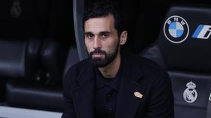 I Arbeloa ima svoju "krticu", otkriva sve informacije iz privatne grupe, svi sumnjaju u jednu osobu!